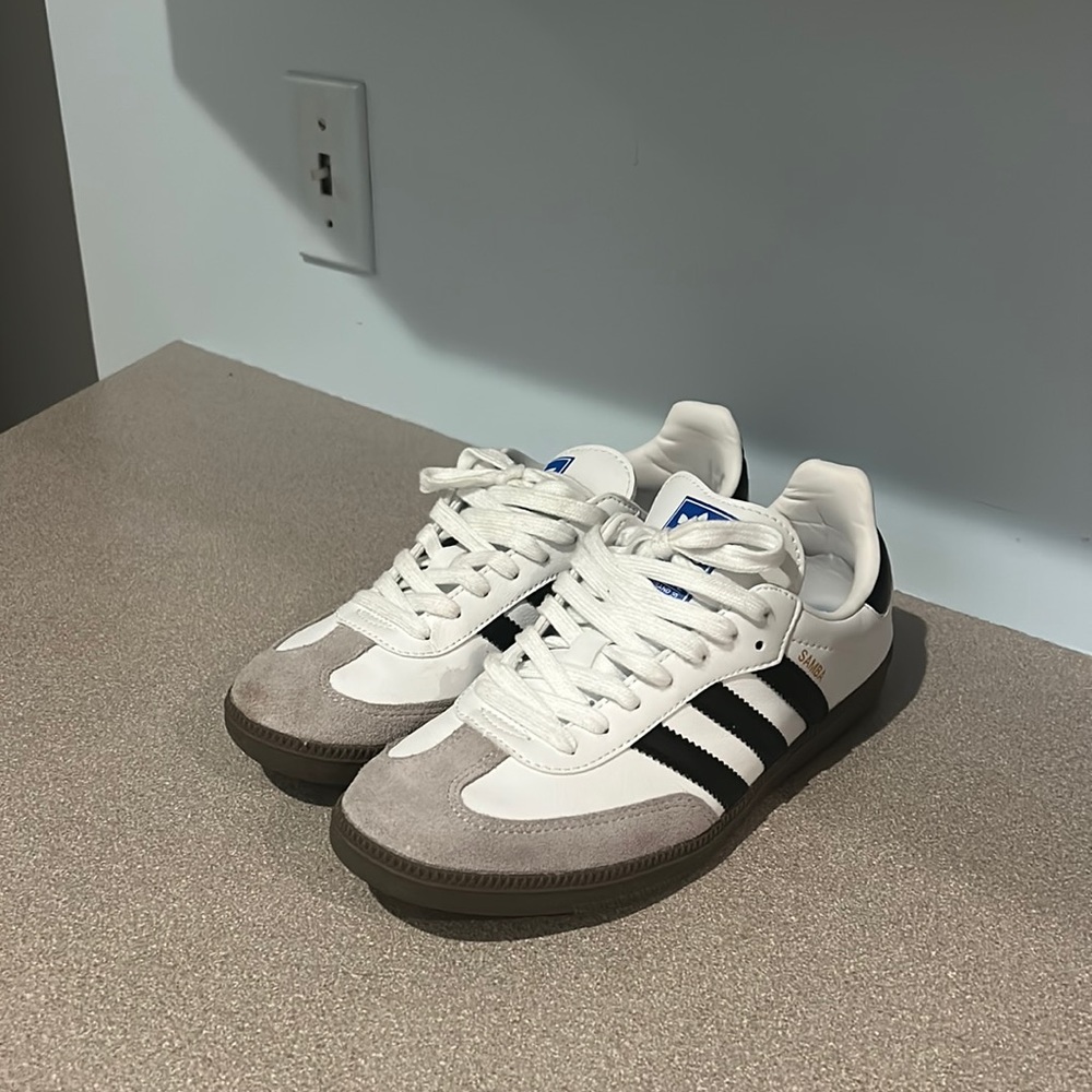 Adidas Samba Sneakers